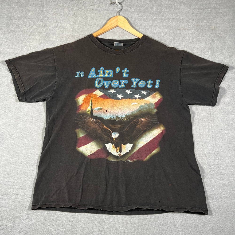VTG Delta Pro Weight It Aint Over Yet Eagle Graphic T-Shirt Mens L Black Cotton